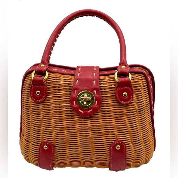 VTG Handbags - Red Leather Trimmed Woven Rattan Wicker Handbag Vintage chic elegant preppy bag